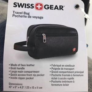 Brand New Men’s Swiss Gear Travel Bag